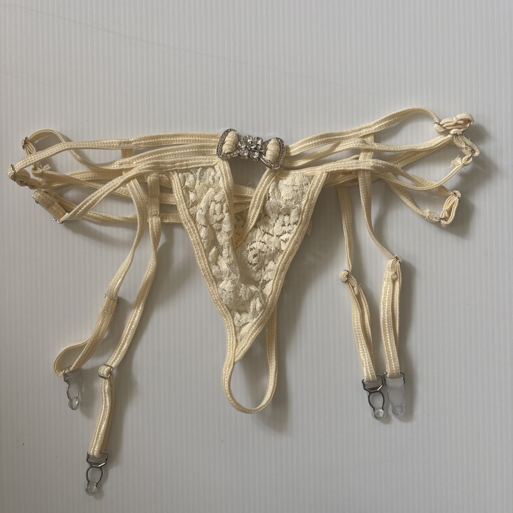 G‎ World Intimates  Thong G String Adjustable Cream Colored